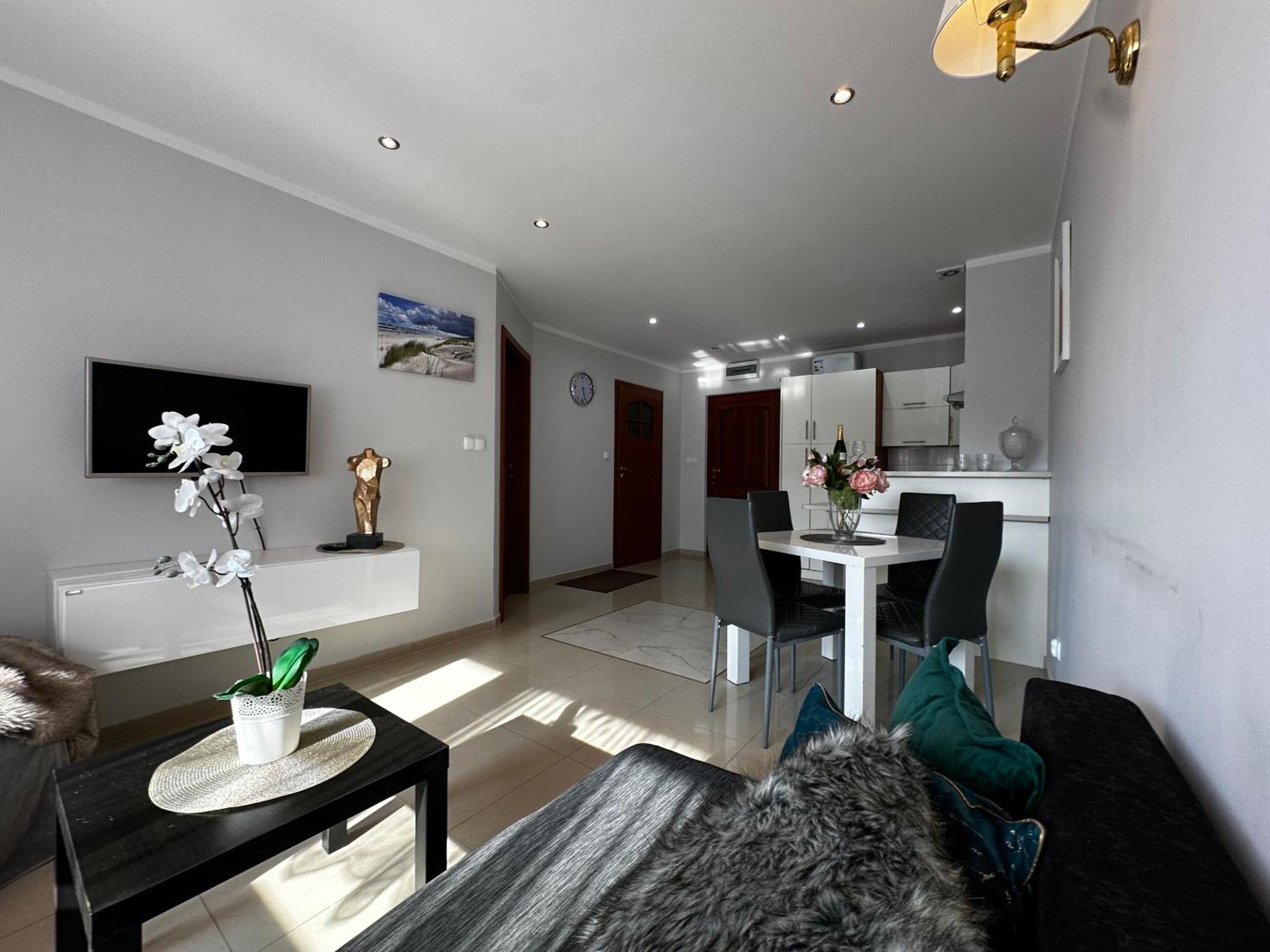 Ferienwohnung Amber Blue Mare Łukęcin Exterior foto